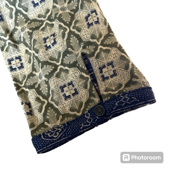 Lucky Brand Geo Printed Peasant Top With 3/4
Sleeves in green and blue - Large - Picture 5 of 5